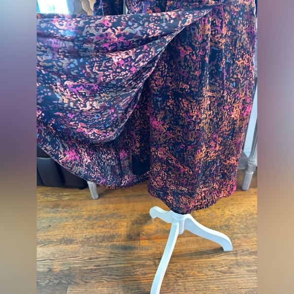 Collective Concepts Faux Wrap Dress - Picture 6 of 8